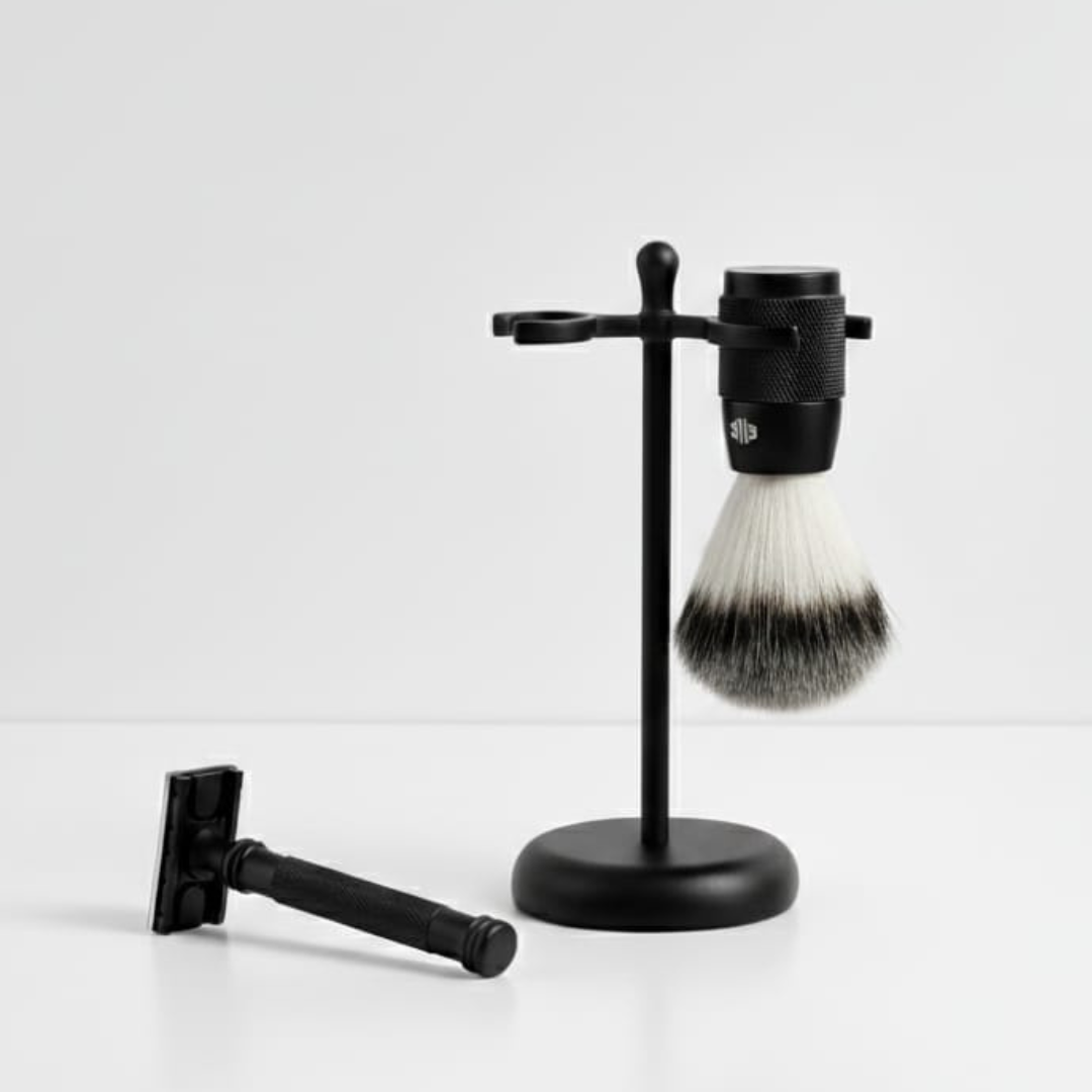 Titan Matte Black Shaving Set – Textured Razor & Brush with Slim Stand
