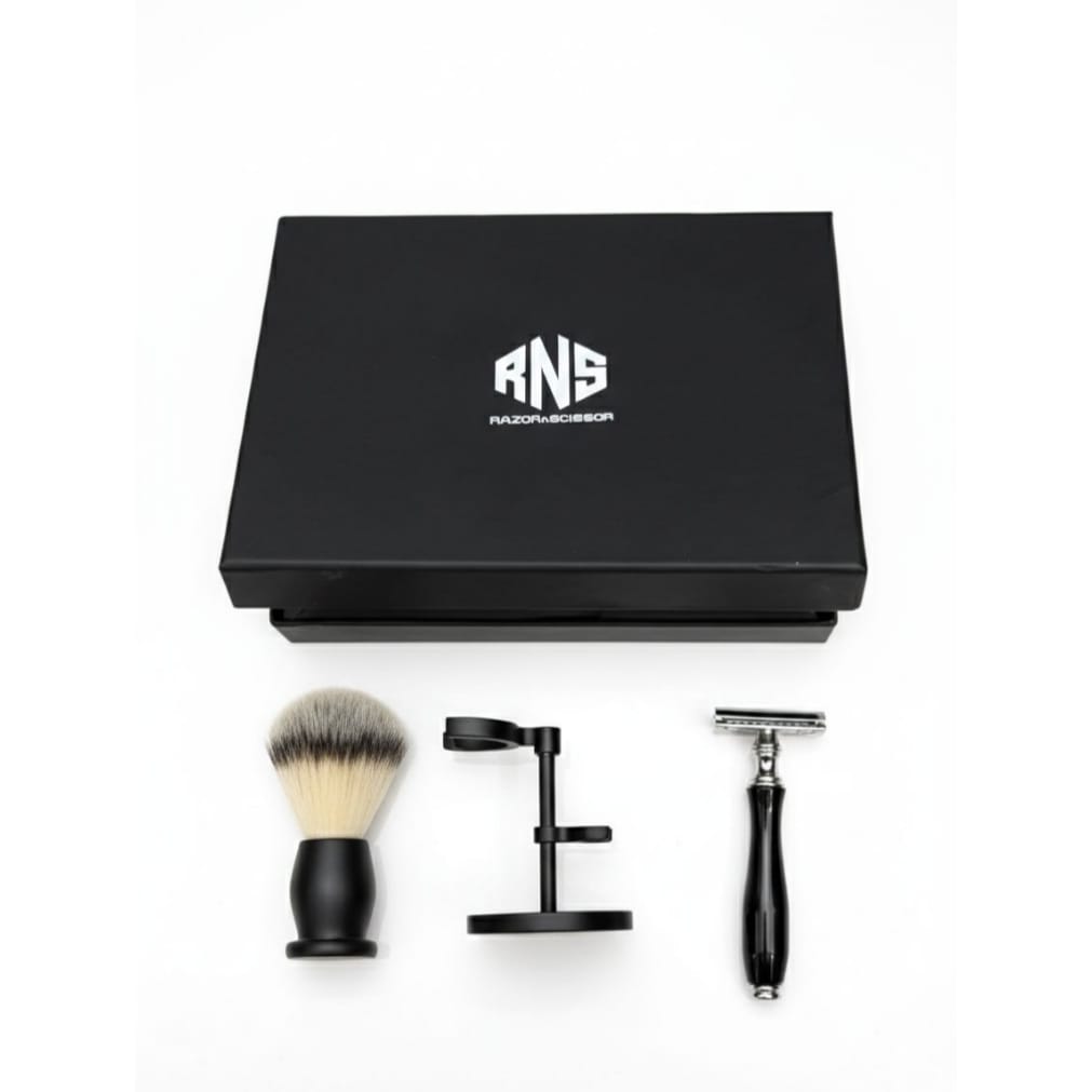 Raven Matte Black Shaving Set – Double Edge Razor & Brush with Stand